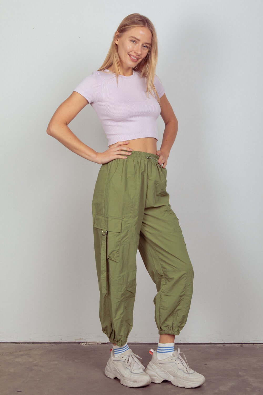 VERY J Elastic Waist Woven Women's Cargo Pants (Military Green)