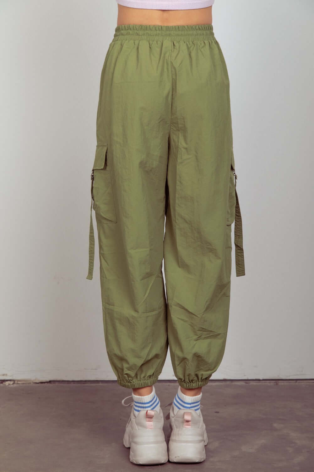 VERY J Elastic Waist Woven Women's Cargo Pants (Military Green)