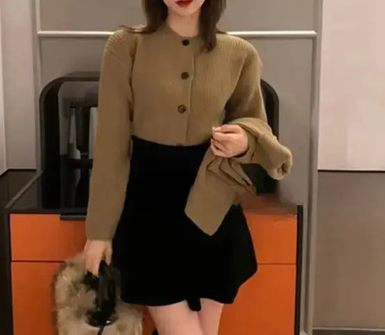 Loose Fitting High Neck Shawl Top - FASHION FLOOD