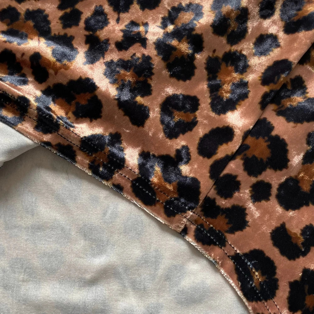 Women Fashion T-Shirts Soft Feel Short Sleeve Tops Trendy Gradient Color Animal Print Blouse for Casual Streetwear Loose Fit