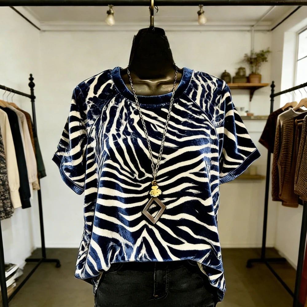 Women Fashion T-Shirts Soft Feel Short Sleeve Tops Trendy Gradient Color Animal Print Blouse for Casual Streetwear Loose Fit