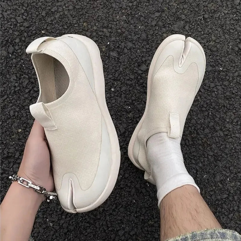 PDMCMS Fashion Lovers Shoes Japanese Style Splitting Toes Casual Shoes High End Soft Sneakers Designer Shoes